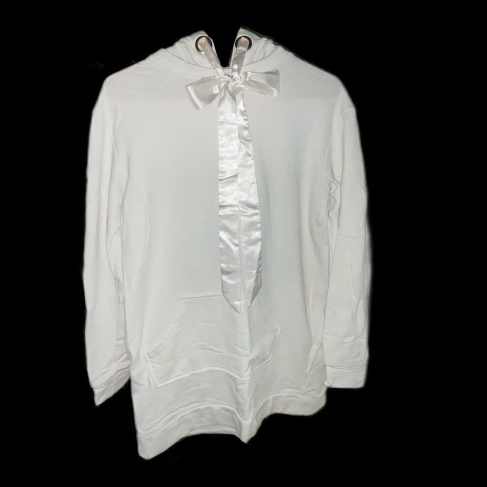 Flirtitude Active Oversized Long White Hoodie